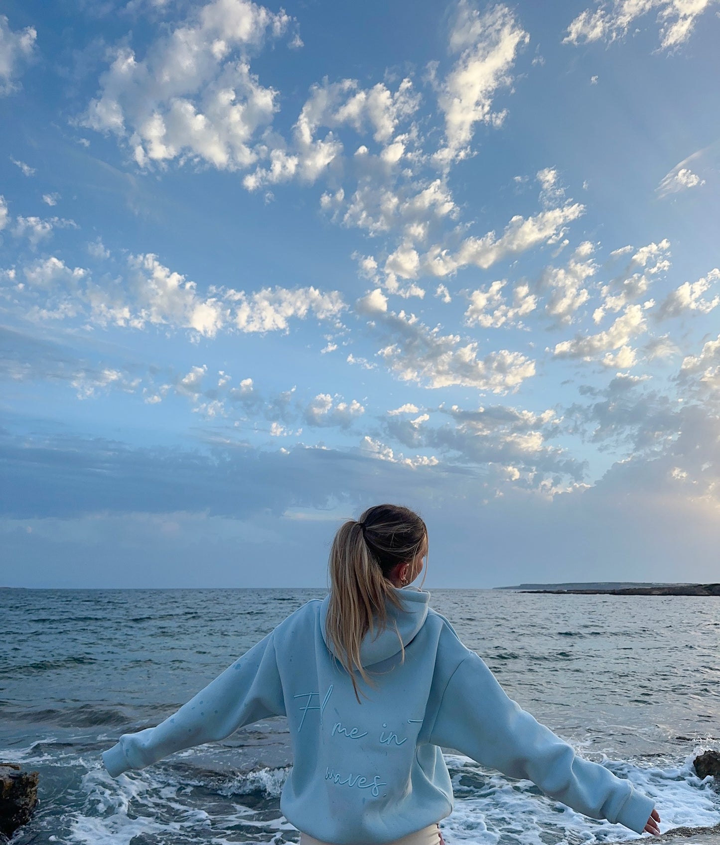 "Find me in the waves." Hoodie (Ocean Blue)